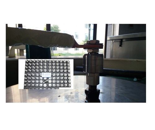 Aktueller Firmenfall über Anbringung eines leitfähigen Rings in einer rotierenden Arbeitsplattform