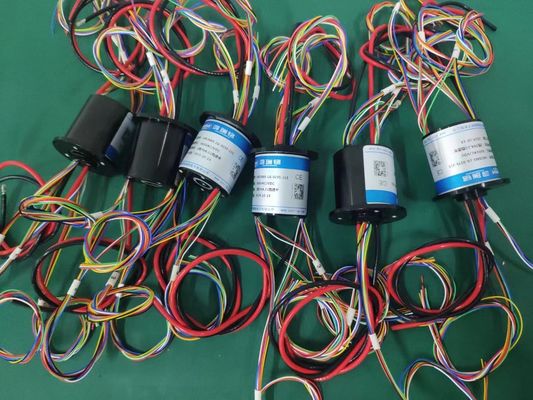 0.1~100A 1500 rpm Anillos de deslizamiento rotativos Anillos de deslizamiento eléctricos pequeños Antidisturbios