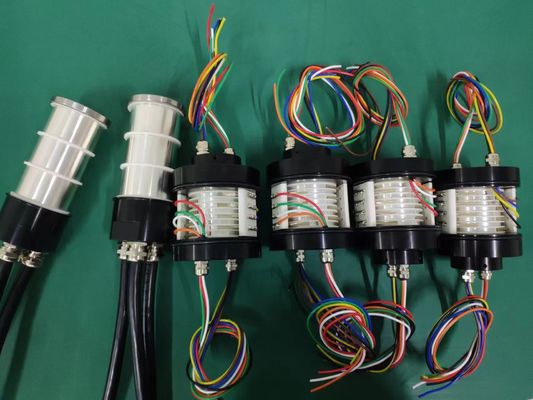 500VAC/VDC Anillo de deslizamiento eléctrico 200A Corriente grande en 5 circuitos y 1 circuito