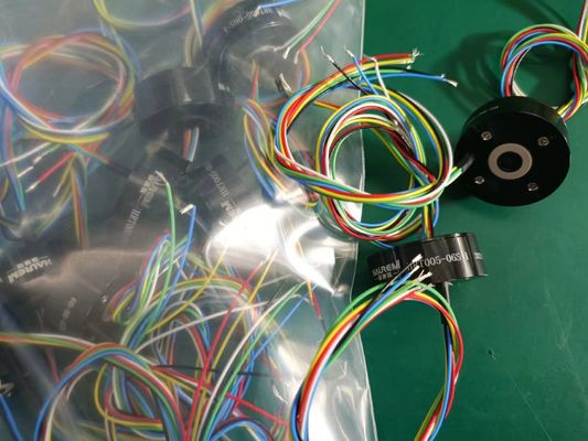 Anillo de deslizamiento de panqueques de agujero de 5 mm con transmisión de 6 circuitos de señal Ethernet 10A y 100M